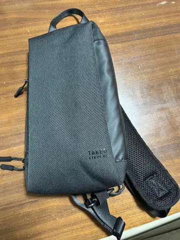 TAKEO KIKUCHI 블랙 숄더백