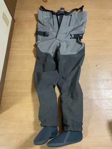 Patagonia 리오 가제고스 지퍼 프론트 가슴장화