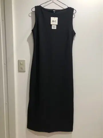 유니클로 UNIQLO 콜라보 유니클로 씨 크레이프 저지 원피스