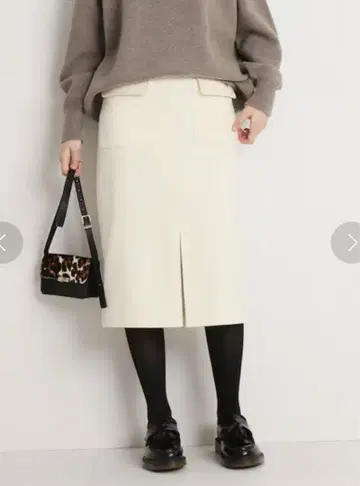 Spick & Span 울 캐시미어 W 포켓 타이트 스커트