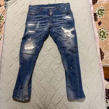 데미지 가공 다크 블루 데님 팬츠