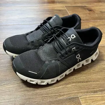 On Cloud 5 온 클라우드5 러닝화 블랙