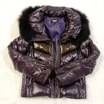 토네이도 마트 퍼플 다운 자켓 M 사이즈