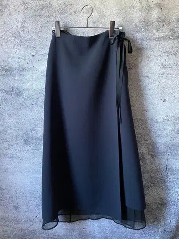 오디너리 조이 랩스커트