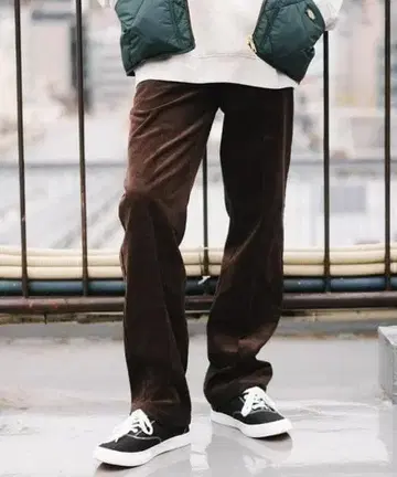 새상품급 디키즈 874 오리지널 핏 코듀로이 팬츠 브라운