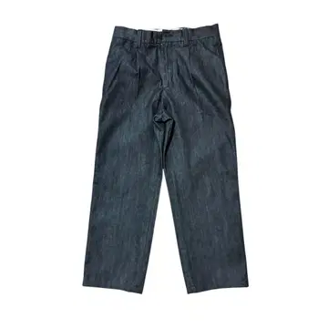 UNIQLO C 턱 스트레이트 팬츠 데님 블랙 완판 73