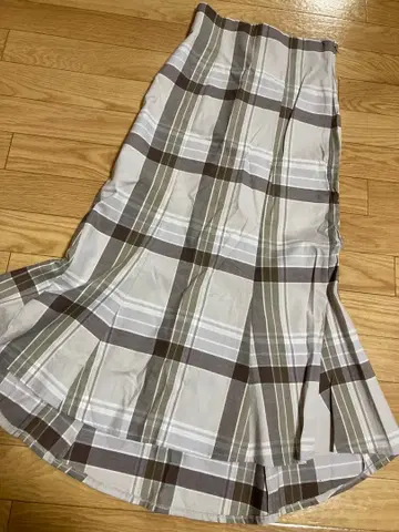 snidel 피쉬테일 스커트