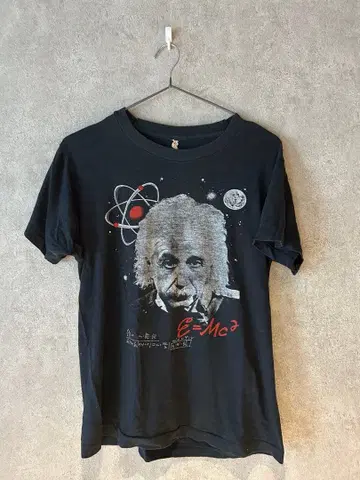 아인슈타인 프린트 반팔 T셔츠 블랙