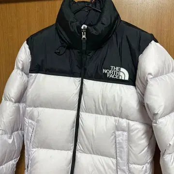 THE NORTH FACE 다운 자켓 블랙/화이트