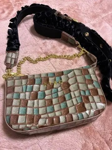 아타오 ATAO 백 아멜리