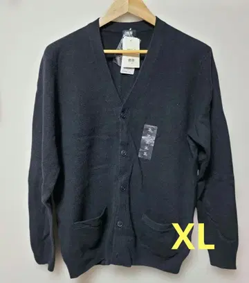 [ 미사용 새상품 ] 유니클로 프리미엄 라무 V넥 가디건