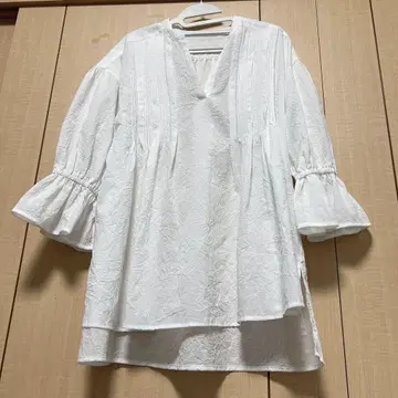 Cincuenta 싱크엔타 옷장 블라우스 빅 사이즈