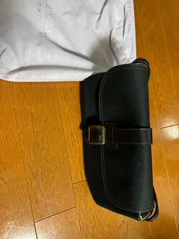 폴스미스 숄더백