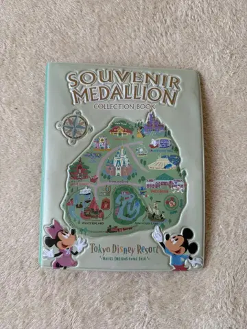 디즈니 리조트 수베니어 메달북 컬렉션북 수베니어 케이스