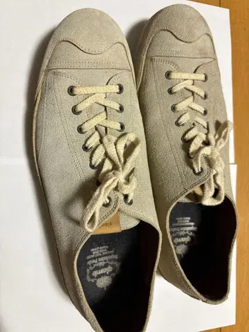 glamb 베이지 스웨이드 스니커즈 28