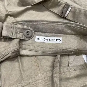 TSUMORI CHISATO 베이지 미니 스커트