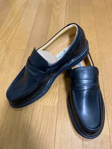 Rinescante Valentiano 블랙 로퍼 27.0cm 4E