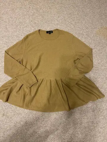 드로어 페플럼 니트 캐시미어