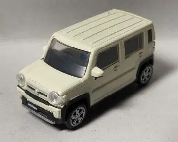 PLUS 1/64 스즈키 허슬러 쉬폰 아이보리 메탈릭 베이지