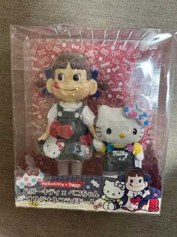 헬로키티 페코짱 미개봉 새상품 콜라보 인형