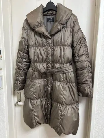 브라운 다운 자켓