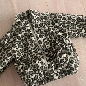 레오파드 아우터