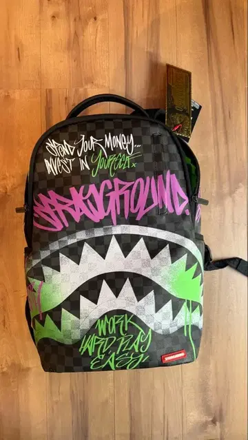초레어 완판템 sprayground 샤크 그래피티 디자인 백팩