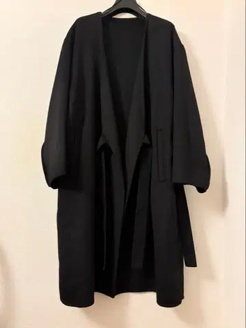 유니클로 x 띠어리 노카라 코트 블랙