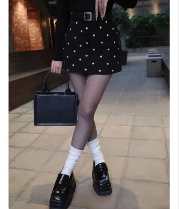 다리치 도트 트위드 벨트 미니 스커트