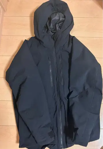 UNIQLO 블랙 다운 자켓 M