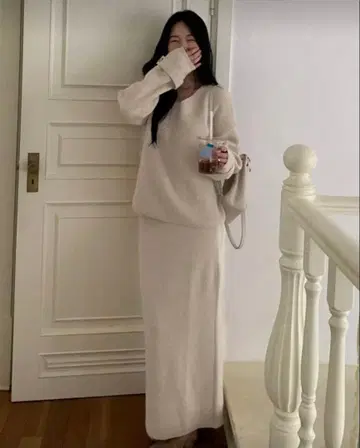 DAZY 니트 셋업 애프리콧 S 사이즈 착용 1회 새상품급