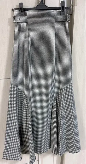 AND COUTURE 하운드투스 롱 스커트