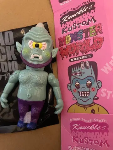 headlockstudio KUSTOM MONSTER SERIES 3