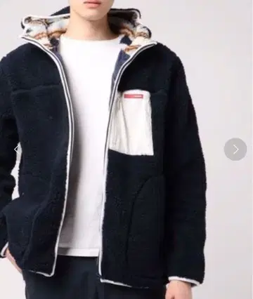 ROIAL 로얄 보아 안감 후드 부착 자켓 L