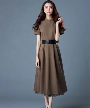 에밀리아 위즈 숏 슬리브 플레어 원피스 S 레이스 밑단