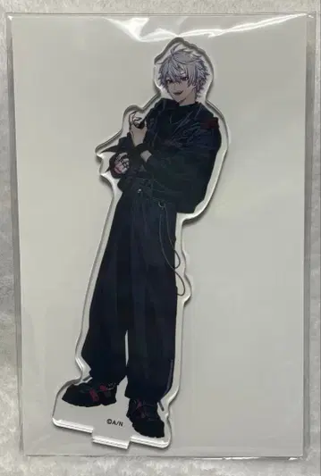 니지산지 쿠츠하 아크릴 스탠드 ZOZOTOWN ChroNoiR