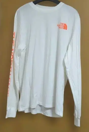 새상품 THE NORTH FACE 긴팔 티셔츠 M 화이트
