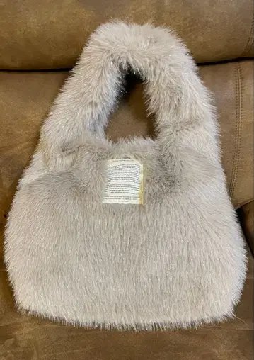 THEATRE PRODUCTS 퍼 핸드백 그레이