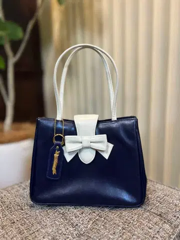 LUCCI 소가죽 핸드백