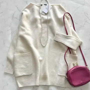 택 포함 새상품 FRAMeWORK 캐시미어 와이드 실루엣 보트넥 니트