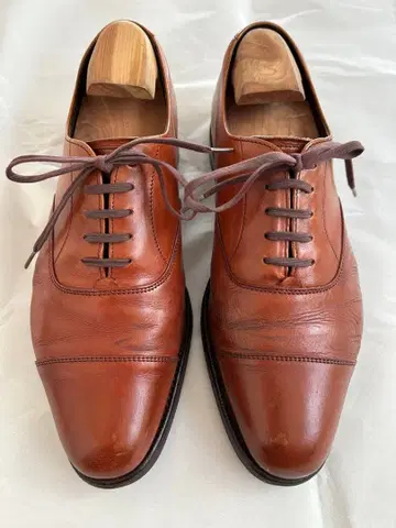 CHEANEY 치니 가죽 신발 투모로우랜드 별주 VIBRAM 밑창