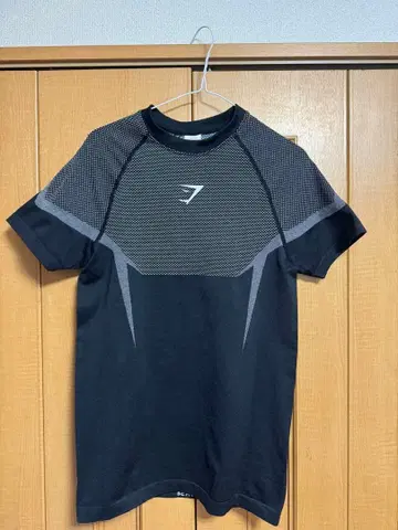 Gymshark Onyx M 사이즈
