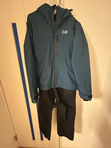 다이와 레인맥스 DR-32109 상하의 세트 M 사이즈