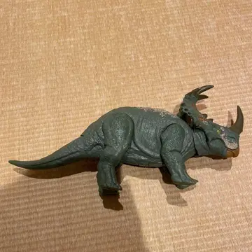 마텔 시노케라톱스 쥬라기 월드