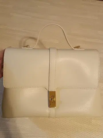 새상품급 핸드백 숄더백