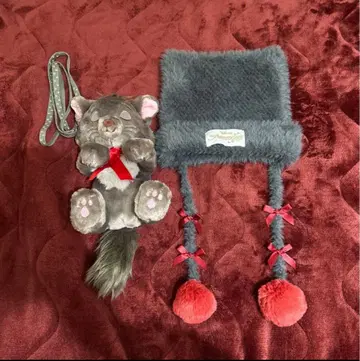 디즈니  니트 캡 & 숄더백