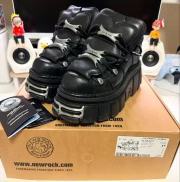 New Rock 통굽 가죽 신발 37사이즈