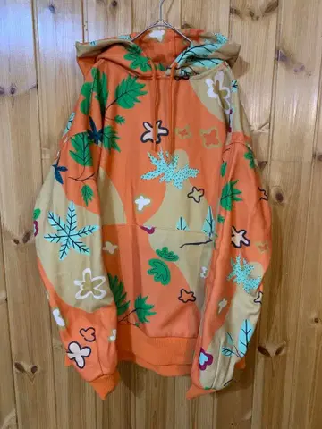 자라 ZARA 후디 후드티 프린트 EUR L 사이즈 새상품급