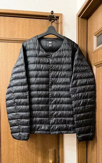 유니클로 울트라 라이트 다운 노카라 자켓 XL 블랙