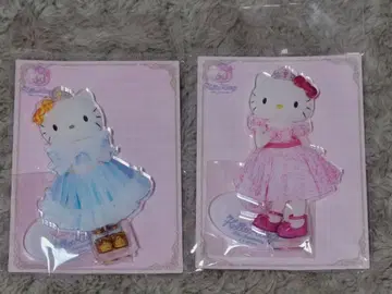 산리오 퓨로랜드 헬로키티 50주년 아크릴 스탠드 키티 & 미미